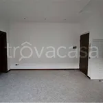 Rent 2 bedroom apartment of 60 m² in Rovello Porro