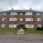 Rent 2 bedroom flat of 64 m² in London