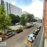 Affitto 2 camera appartamento di 64 m² in Turin