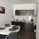 Rent 2 bedroom apartment of 60 m² in Νησί