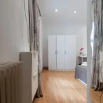 Rent 9 bedroom apartment in Madrid