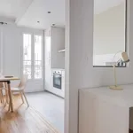 Appartement de 42 m² avec 2 chambre(s) en location à Paris