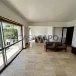 Rent 3 bedroom apartment of 134 m² in Amadora