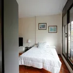 Rent a room of 110 m² in Barcelona