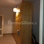 Affitto 1 camera appartamento di 75 m² in Piacenza