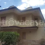 Rent 3 bedroom house of 75 m² in Pulsano