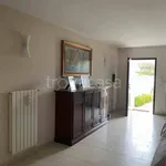 Rent 3 bedroom house of 200 m² in Roma