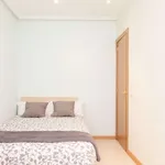 Rent a room of 88 m² in madrid