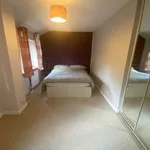 Rent 4 bedroom flat in South West England