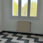 Appartement de 67 m² avec 4 chambre(s) en location à Nîmes