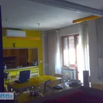 Affitto 3 camera appartamento di 65 m² in Roseto degli Abruzzi