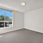 Rent 2 bedroom apartment in Yarraville