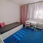 Pronajměte si pokoj o rozloze 80 m² v Prague