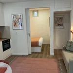 Rent 1 bedroom apartment of 40 m² in lisbon