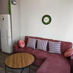 Rent 2 bedroom apartment of 60 m² in Център