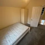 Rent 6 bedroom house in East Midlands