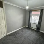 Rent 2 bedroom flat in Yorkshire And The Humber