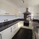 Rent 3 bedroom flat in East Of England