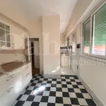 Rent 5 bedroom apartment of 200 m² in Roma