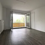 Miete 4 Schlafzimmer wohnung von 70 m² in Chemnitz