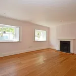 Rent 3 bedroom flat in London