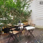 Rent 1 bedroom apartment of 62 m² in Paris