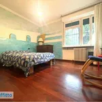 Rent 3 bedroom apartment of 95 m² in Milan