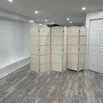 Appartement de 1119 m² avec 1 chambre(s) en location à Vaughan (Patterson)