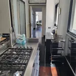 Rent 6 bedroom apartment of 200 m² in Napoli