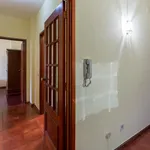 Rent 2 bedroom apartment in Porto