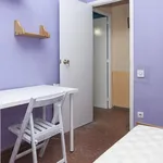 Rent 3 bedroom apartment in Barcelona