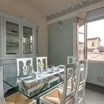 Rent 3 bedroom apartment of 200 m² in Florence