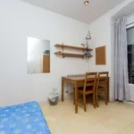 Rent a room of 70 m² in madrid