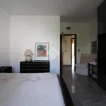 Rent 4 bedroom apartment of 100 m² in Brindisi