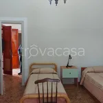 Rent 3 bedroom house of 90 m² in Taranto