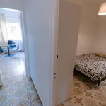 Rent 3 bedroom apartment in Barcelona