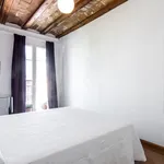 Rent 3 bedroom apartment in Barcelona