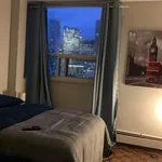 Rent 3 bedroom apartment in Toronto