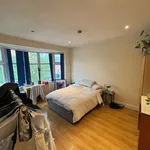 Rent 5 bedroom house in Manchester