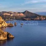 Rent 4 bedroom apartment of 110 m² in Lipari