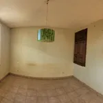 Maison de 55 m² avec 3 chambre(s) en location à Arles