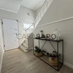 Alugar 4 quarto casa de 330 m² em Almada