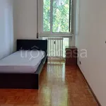 Rent 4 bedroom apartment of 130 m² in Padova