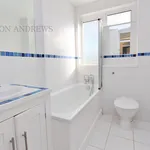 Rent 2 bedroom flat in London