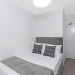 Rent 2 bedroom flat in Dundee