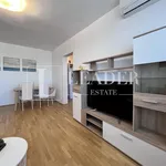 Rent 3 bedroom apartment of 75 m² in Bucuresti