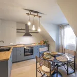 Rent 1 bedroom apartment of 646 m² in Dusseldorf