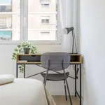 Rent a room of 100 m² in valencia