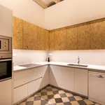 Rent a room of 24 m² in Barcelona