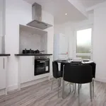 Rent 3 bedroom flat in Lancaster